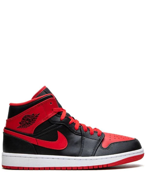 Air Jordan 1 Mid Alternate Bred Toe Plug and Play