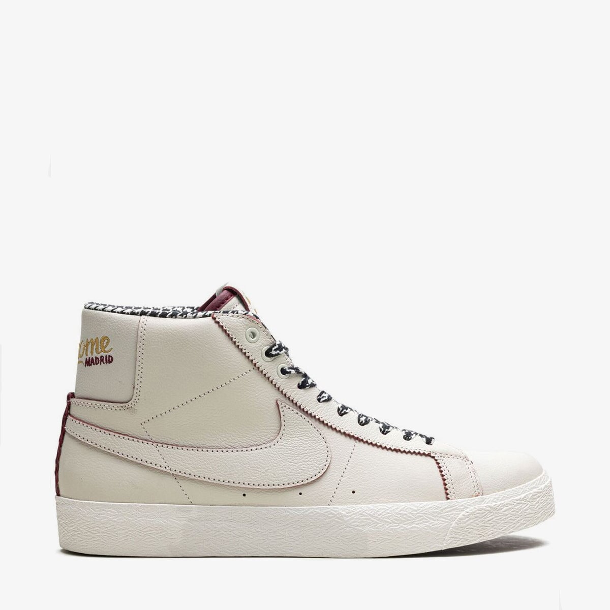 Welcome Skateboarding X Nike SB Zoom Blazer Mid Casa Welcome Madrid Plug and Play