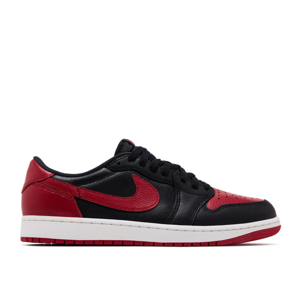 Air Jordan 1 Retro Low OG 'Banned' 2026