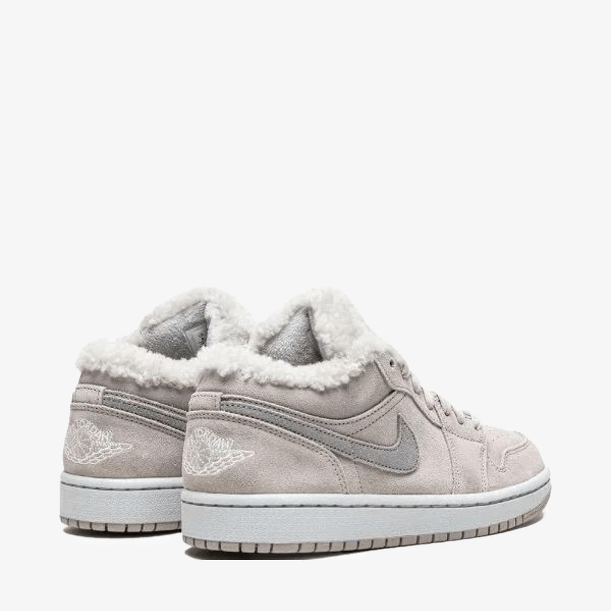 Air Jordan 1 Low SE “Sherpa Fleece” – Plug and Play