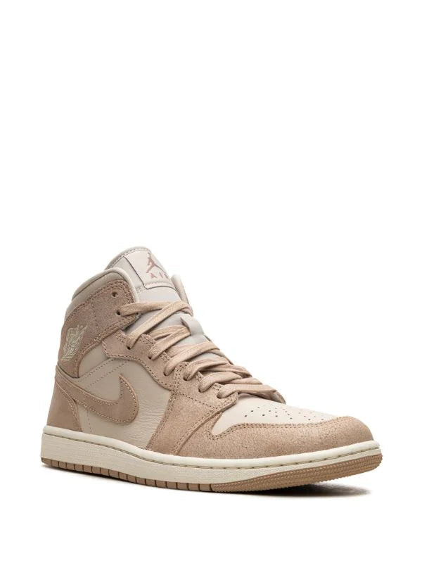Air Jordan 1 Mid SE "Legend Light Brown" Sneakers Air Jordan