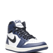 Air Jordan 1 Retro High OG 'Midnight Navy' Sneakers Air Jordan