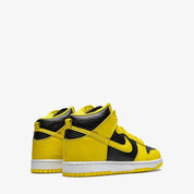 Nike Dunk High SP "Varsity Maize" Sneakers Nike