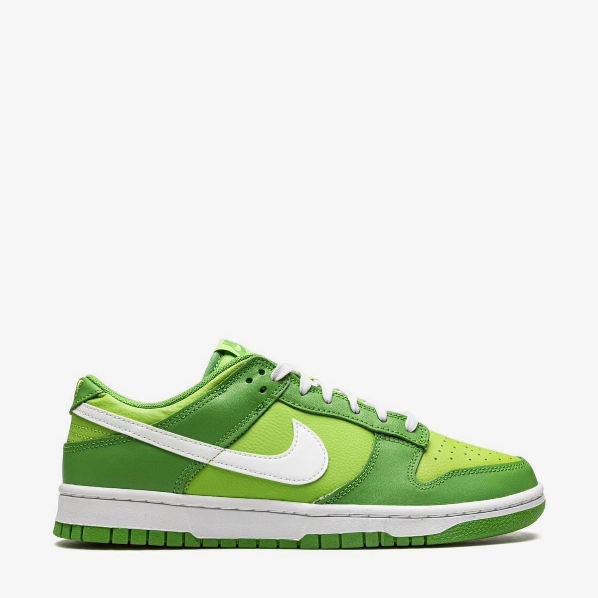 Nike Dunk Low "Chlorophyll" Sneakers Nike