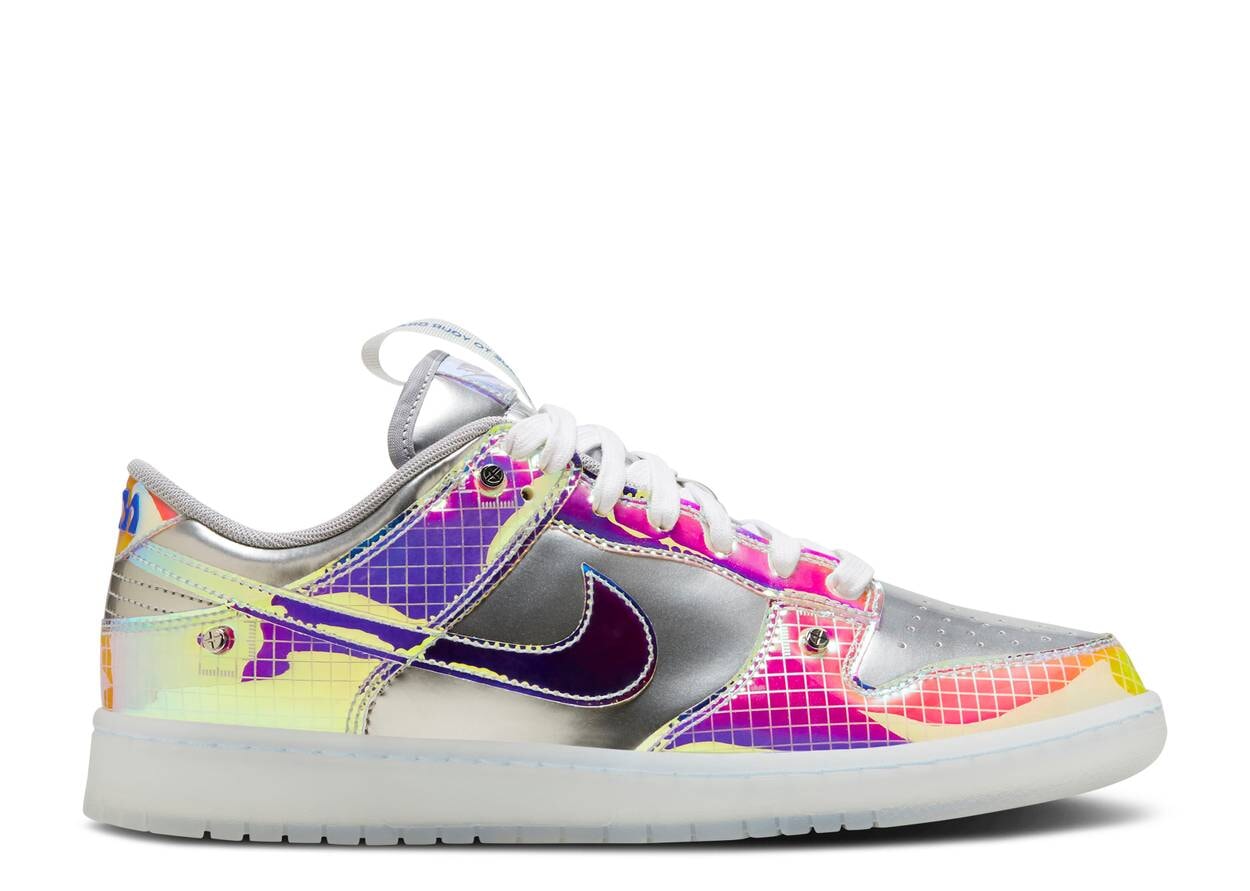 Nike Dunk Low “Hyperflat” Plug and Play