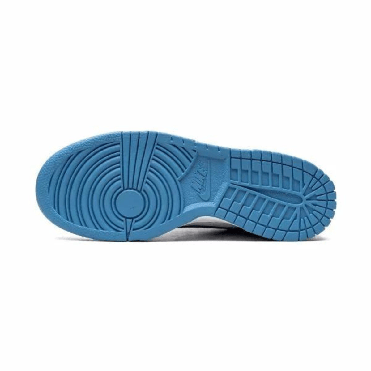 Nike Dunk Low “UNC” – Plug and Play