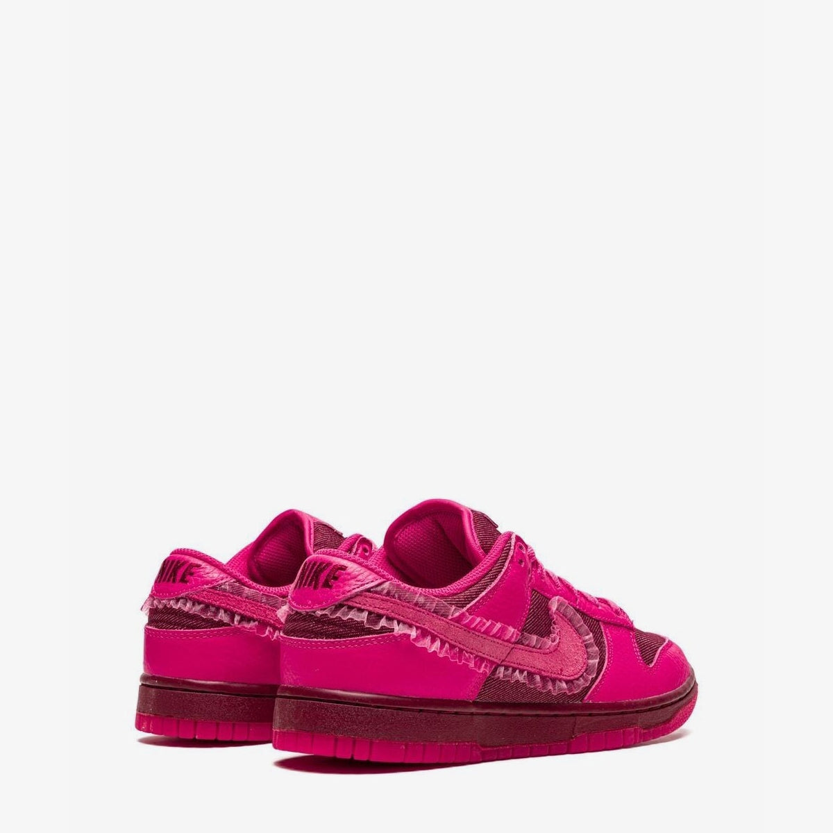 Nike Dunk Low “Valentine's Day” Sneakers Nike