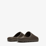 Yeezy Slide "Soot" Slides adidas